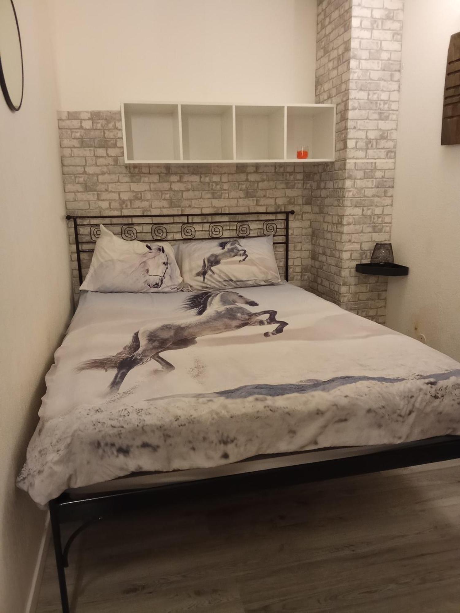 Maison Dans Une Residence De Vacances Gallargues-le-Montueux Eksteriør bilde
